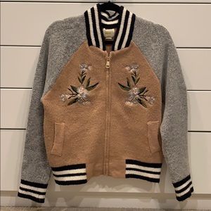 Anthropologie Bomber embroidered Sweater sz Small